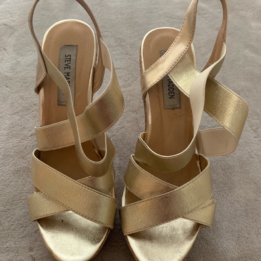 Steve Madden Wedges